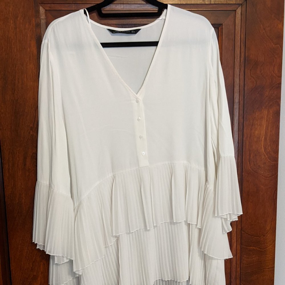 Zara Women's White Dress Tiered Ruffled Bottom
